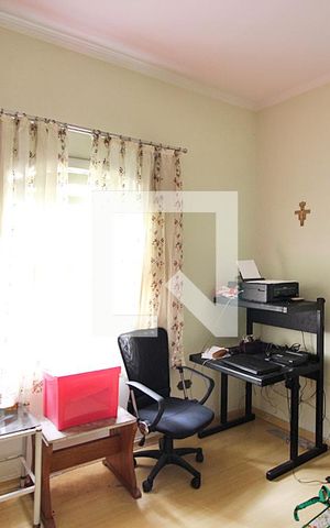 Casa à venda com 350m², 4 quartos e 2 vagasQuarto 2
