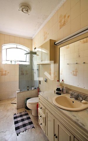 Casa à venda com 350m², 4 quartos e 2 vagasBanheiro Social