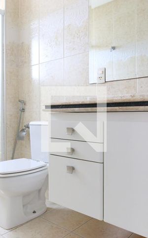 Apartamento para alugar com 203m², 4 quartos e 4 vagasBanheiro da Suíte 2