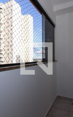 Apartamento para alugar com 60m², 2 quartos e 1 vagaSacada