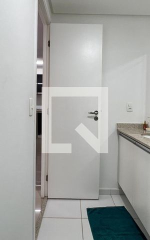 Apartamento à venda com 74m², 2 quartos e 1 vagaBanheiro Social