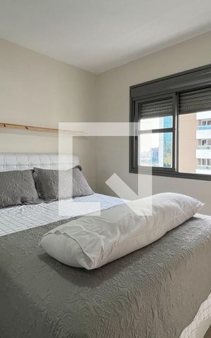 Apartamento à venda com 74m², 2 quartos e 1 vagaQuarto 2 - Suíte