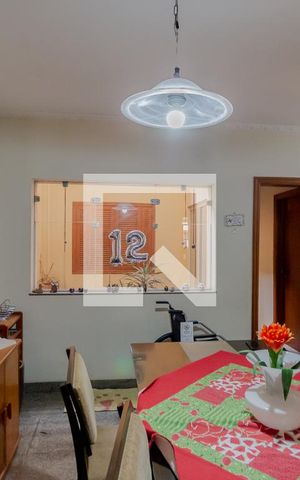 Casa à venda com 400m², 8 quartos e 5 vagas Casa à venda com 400m², 8 quartos e 5 vagasSala de Jantar