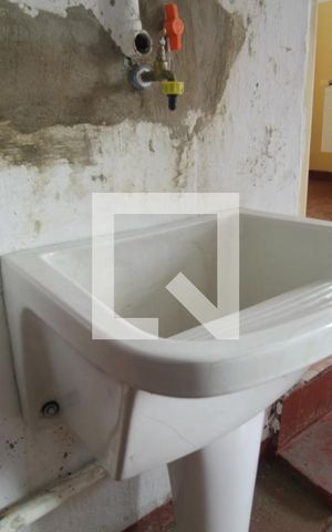 Casa à venda com 50m², 1 quarto e sem vagaÁrea de Serviço