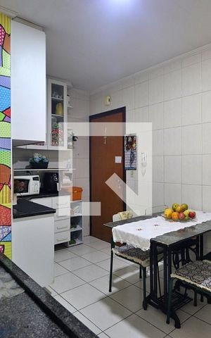 Apartamento à venda com 80m², 3 quartos e 1 vagaCozinha