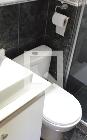 Apartamento para alugar com 48m², 2 quartos e 2 vagasBanheiro