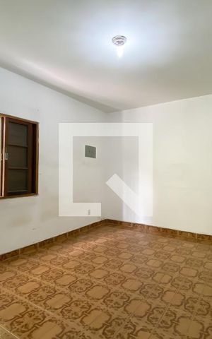 Casa à venda com 65m², 1 quarto e sem vagaQuarto