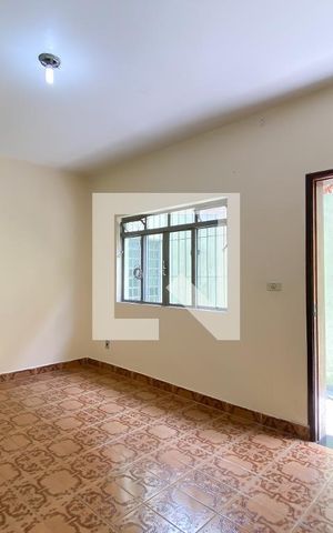 Casa à venda com 65m², 1 quarto e sem vagaSala