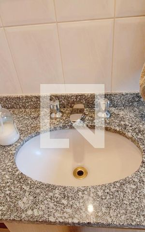 Apartamento à venda com 110m², 3 quartos e 3 vagas Apartamento à venda com 110m², 3 quartos e 3 vagasBanheiro