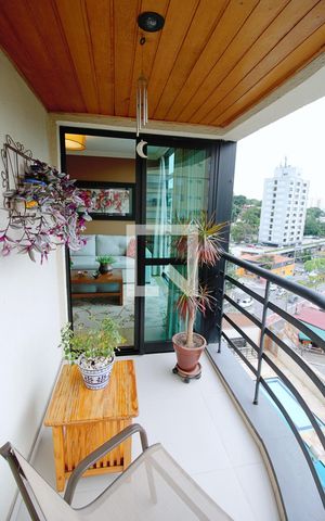 Apartamento à venda com 110m², 3 quartos e 3 vagas Apartamento à venda com 110m², 3 quartos e 3 vagasVaranda da Sala