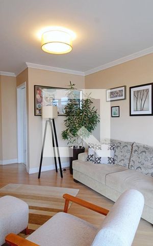 Apartamento à venda com 110m², 3 quartos e 3 vagas Apartamento à venda com 110m², 3 quartos e 3 vagasSala