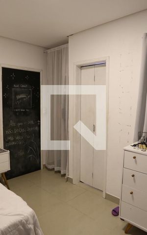 Casa à venda com 165m², 3 quartos e 2 vagasSuíte 2