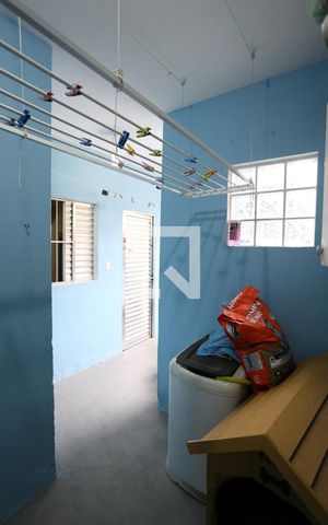 Casa à venda com 165m², 3 quartos e 2 vagasÁrea de Serviço