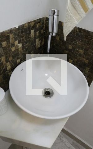 Casa à venda com 165m², 3 quartos e 2 vagasLavabo