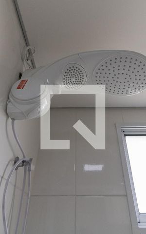 Apartamento à venda com 52m², 2 quartos e 1 vaga Apartamento à venda com 52m², 2 quartos e 1 vagaBanheiro