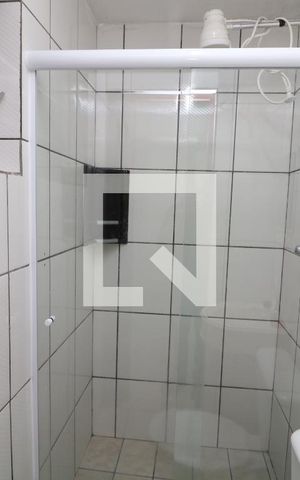 Casa para alugar com 30m², 1 quarto e sem vagaBanheiro