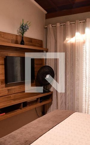 Casa de condomínio para alugar com 379m², 4 quartos e 4 vagasSuíte