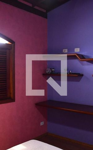 Casa de condomínio para alugar com 379m², 4 quartos e 4 vagasQuarto 2 
