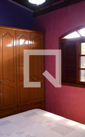 Casa de condomínio para alugar com 379m², 4 quartos e 4 vagasQuarto 2 