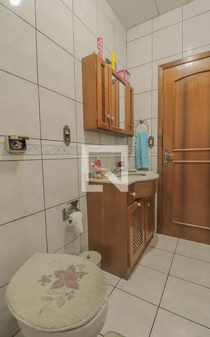 Casa à venda com 132m², 3 quartos e 3 vagasBanheiro