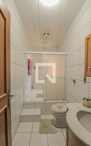 Casa à venda com 132m², 3 quartos e 3 vagasBanheiro
