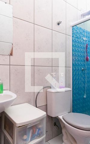 Casa à venda com 140m², 3 quartos e 2 vagasBanheiro