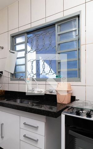 Casa à venda com 140m², 3 quartos e 2 vagasCozinha