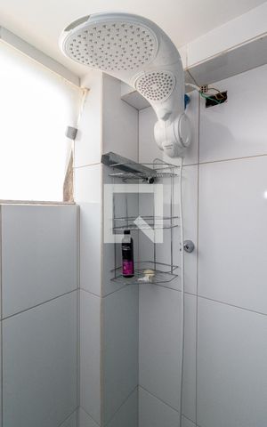 Apartamento para alugar com 72m², 2 quartos e sem vaga Apartamento para alugar com 72m², 2 quartos e sem vagaBanheiro