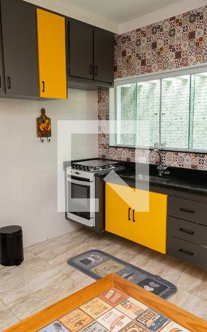 Casa à venda com 155m², 3 quartos e 3 vagas Casa à venda com 155m², 3 quartos e 3 vagasCozinha