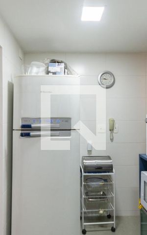 Apartamento para alugar com 85m², 2 quartos e 1 vagaCozinha