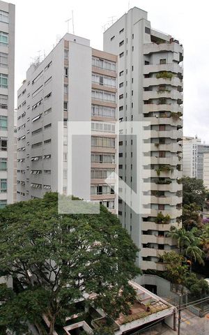 Apartamento à venda com 270m², 3 quartos e 3 vagasVista