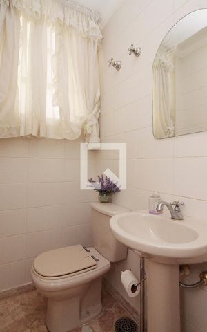 Apartamento à venda com 270m², 3 quartos e 3 vagasLavabo