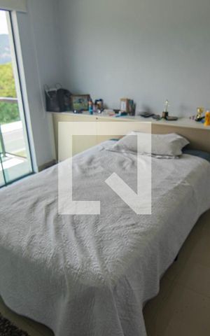 Casa à venda com 683m², 4 quartos e 3 vagasQuarto 2