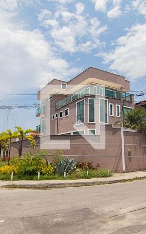 Casa à venda com 683m², 4 quartos e 3 vagasFachada