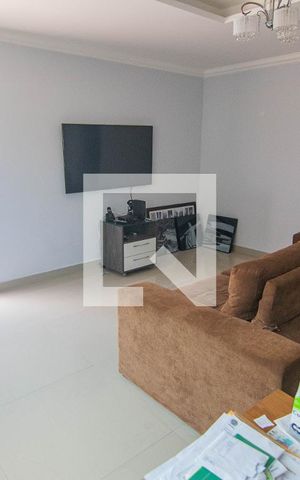 Casa à venda com 683m², 4 quartos e 3 vagasEscritório