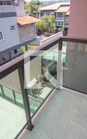Casa à venda com 683m², 4 quartos e 3 vagasSacada