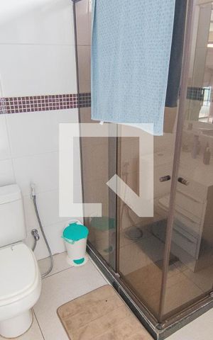 Casa à venda com 683m², 4 quartos e 3 vagasBanheiro 4