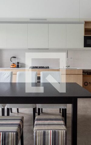 Apartamento à venda com 72m², 1 quarto e 1 vaga Apartamento à venda com 72m², 1 quarto e 1 vagaCozinha