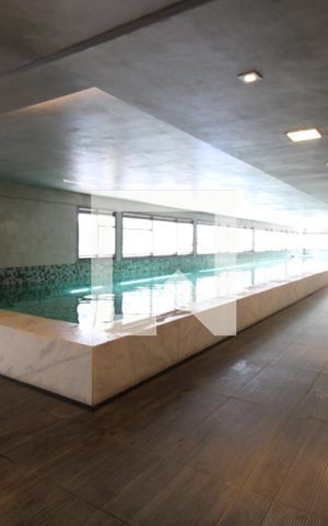 Studio à venda com 51m², 1 quarto e 1 vagaÁrea comum - Piscina coberta