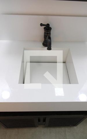 Studio à venda com 51m², 1 quarto e 1 vagaDetalhe do banheiro - Pia 