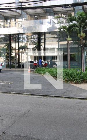 Studio à venda com 51m², 1 quarto e 1 vagaFachada e portaria 