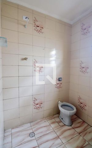 Casa à venda com 300m², 2 quartos e 1 vagaBanheiro Social