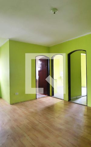 Casa à venda com 300m², 2 quartos e 1 vagaSala
