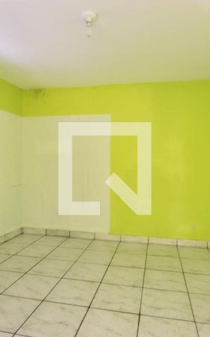 Casa à venda com 300m², 2 quartos e 1 vagaCopa
