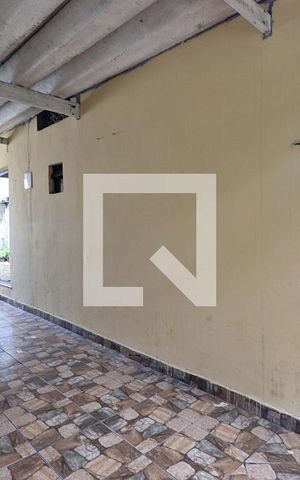 Casa à venda com 300m², 2 quartos e 1 vagaGaragem