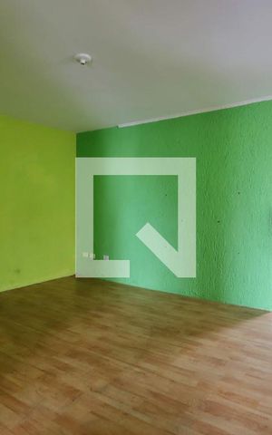 Casa à venda com 300m², 2 quartos e 1 vagaSala