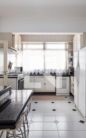 Apartamento à venda com 259m², 3 quartos e 2 vagasCozinha
