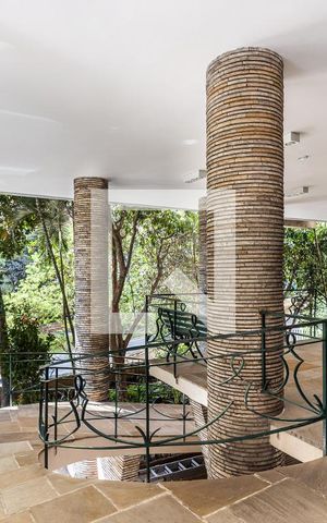 Apartamento à venda com 259m², 3 quartos e 2 vagasHall de entrada