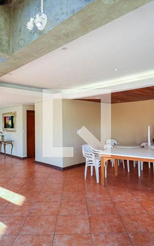 Apartamento à venda com 289m², 3 quartos e 4 vagas Apartamento à venda com 289m², 3 quartos e 4 vagasÁrea comum - Salão de festas