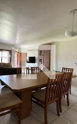 Casa à venda com 150m², 3 quartos e 1 vagaSala